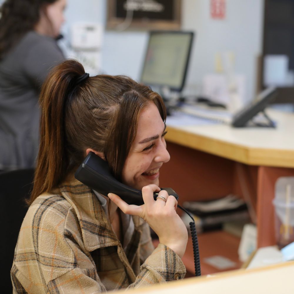 a vet calling a client